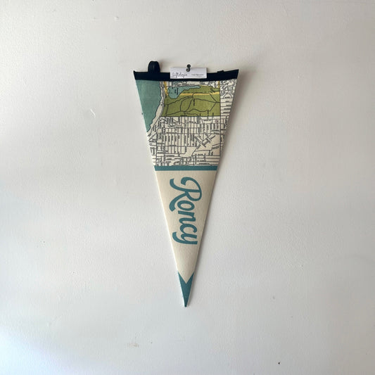 Giftologie Felt Pennant