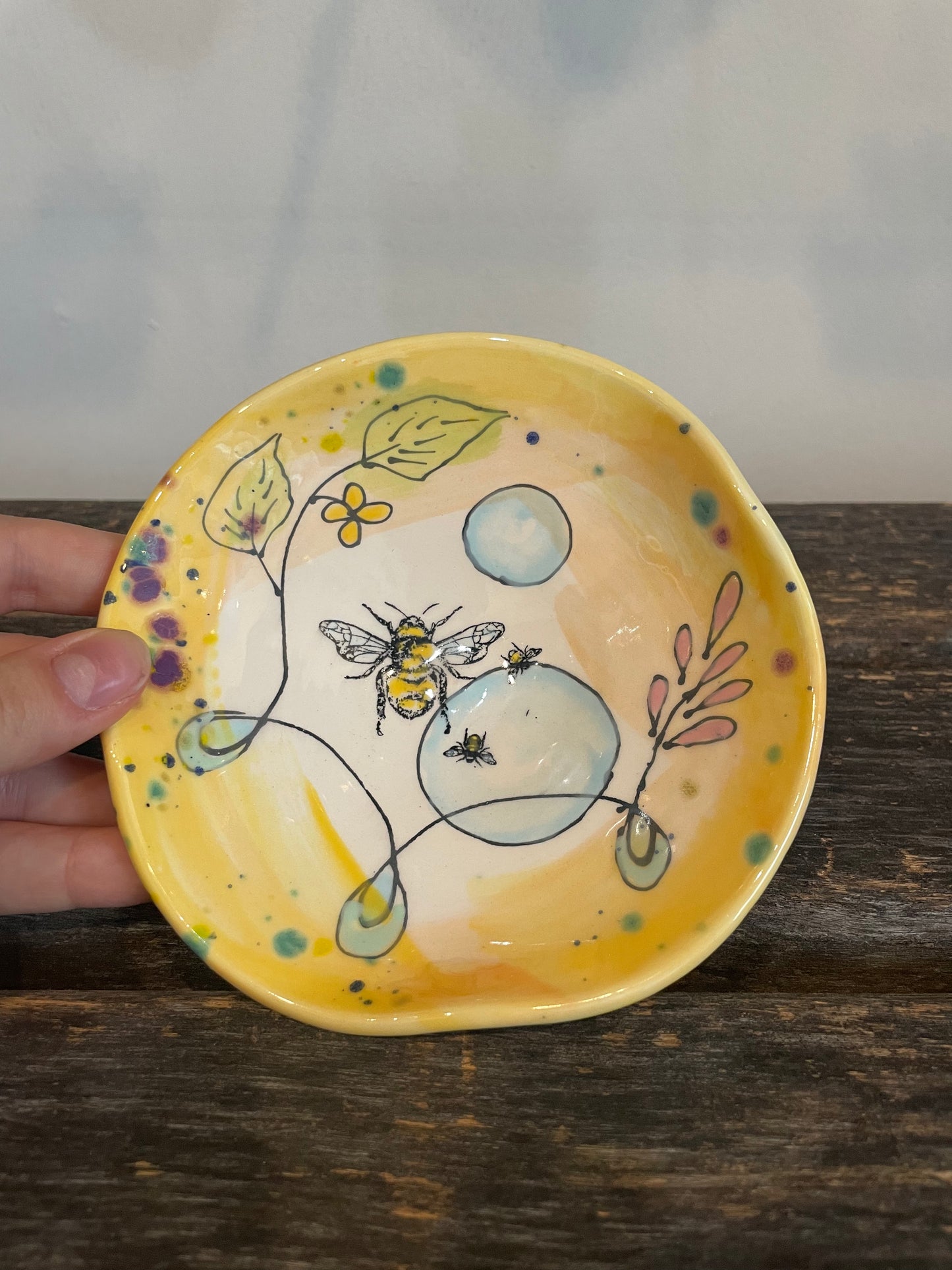 Artables Ceramic Wavy Bowl