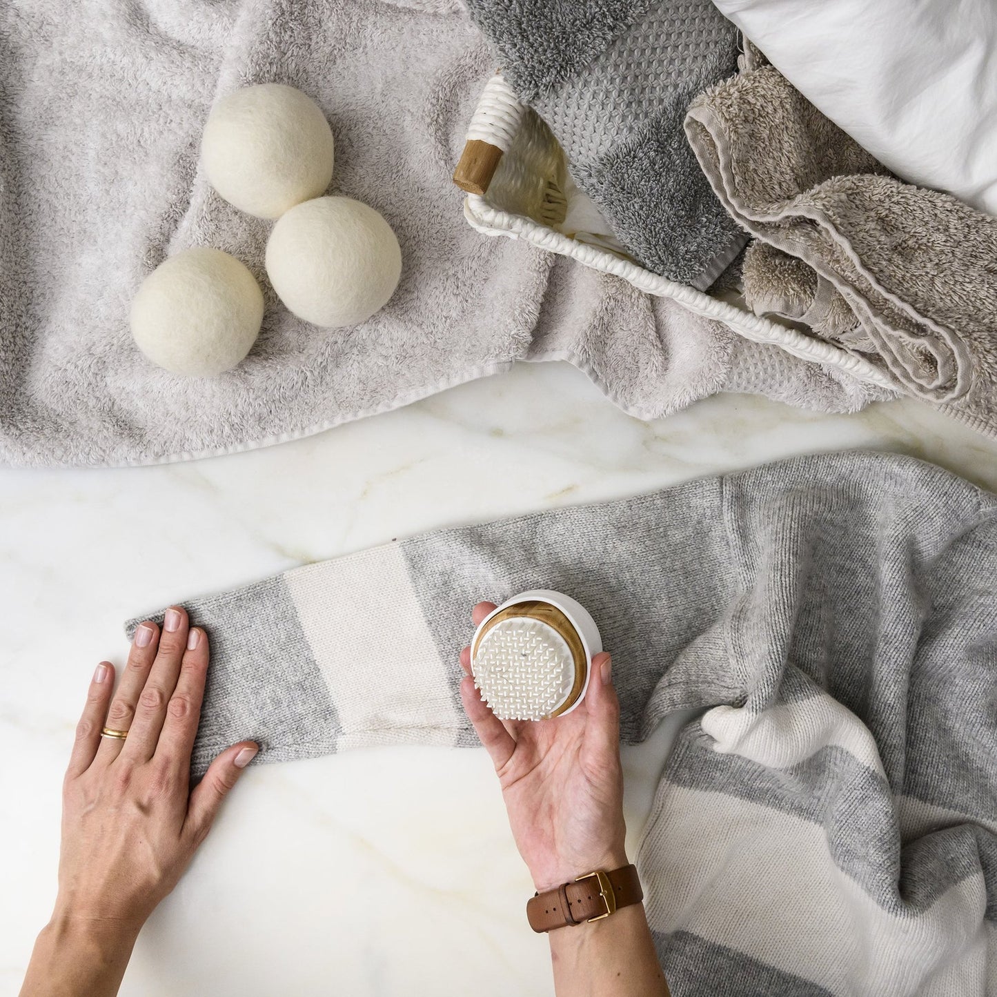 Full Circle - Fuzz Off Zero Waste Lint Remover