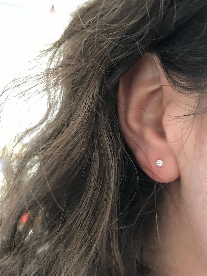 Spirit of Vera - Flower Studs