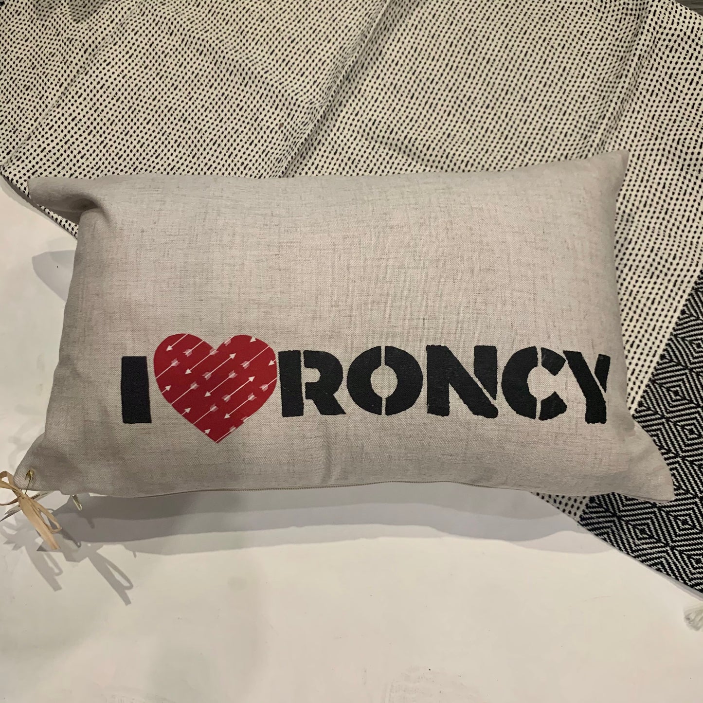 I ❤️ Roncy Pillow