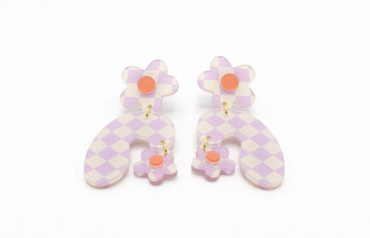 Dconstruct Curvy Daisy Earrings