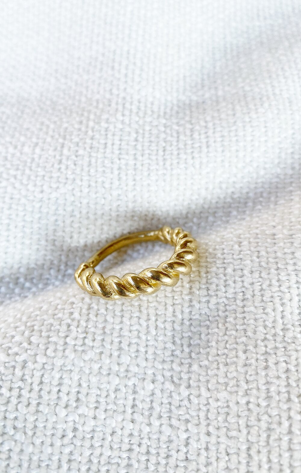 Hawkly Spiral Ring