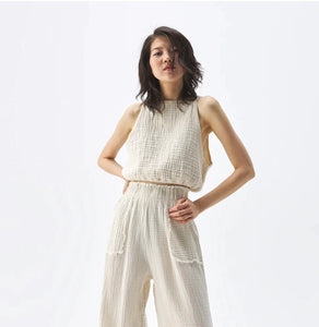 Pokoloko Crinkle Key Hole Tank Top