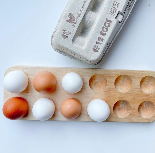 LivCan Handmade Birch Egg Holder